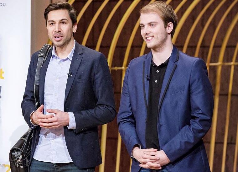 Mulher embaraçada sai da casa de banho mais rica €3,3 milhões!