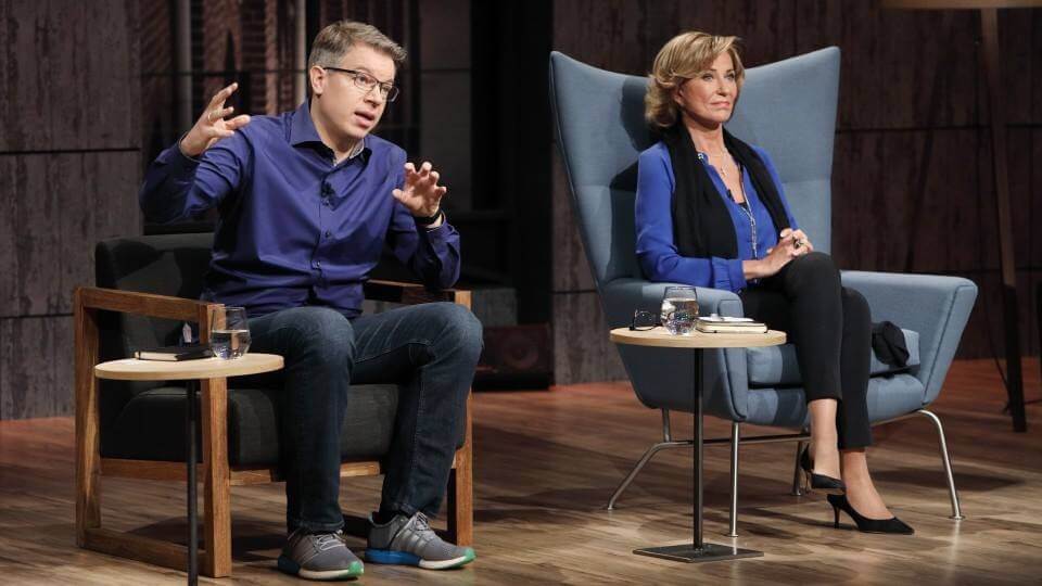 Mulher embaraçada sai da casa de banho mais rica €3,3 milhões!